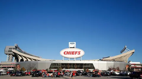 瓜迪奥拉直言：对决富勒姆的较量堪称挑战不断；罗德里本周重返赛场仍无望！